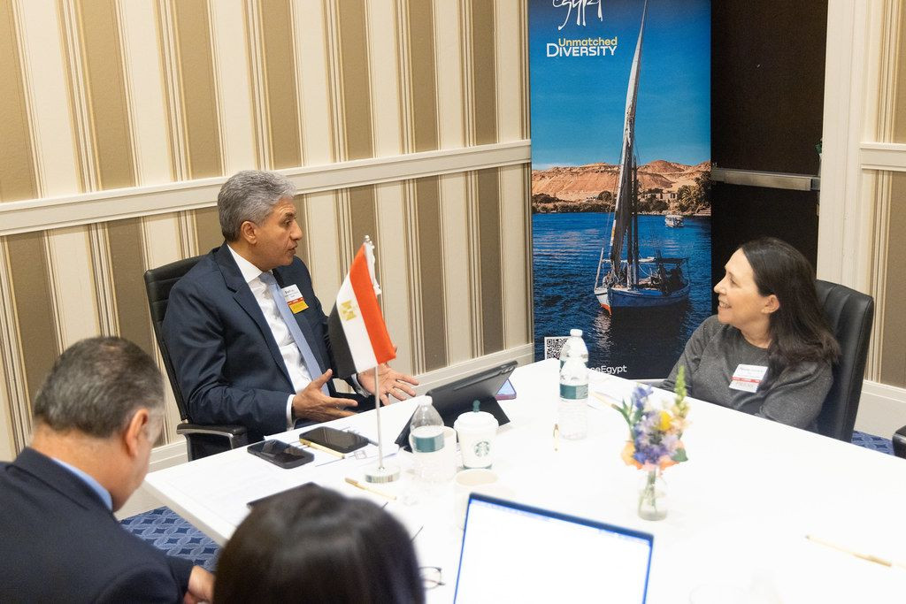 وزير السياحة