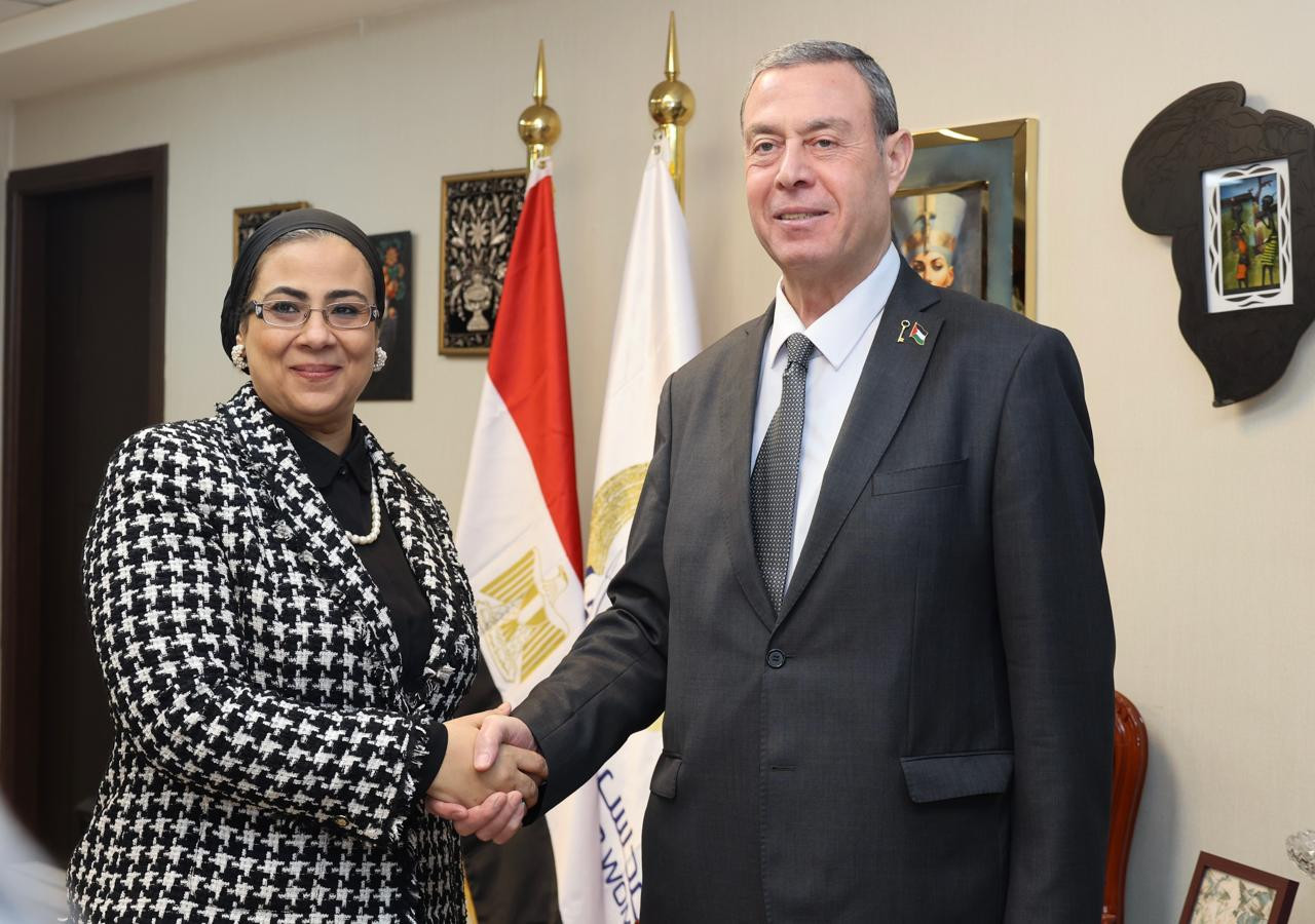 امل عمار وسفير فلسطين