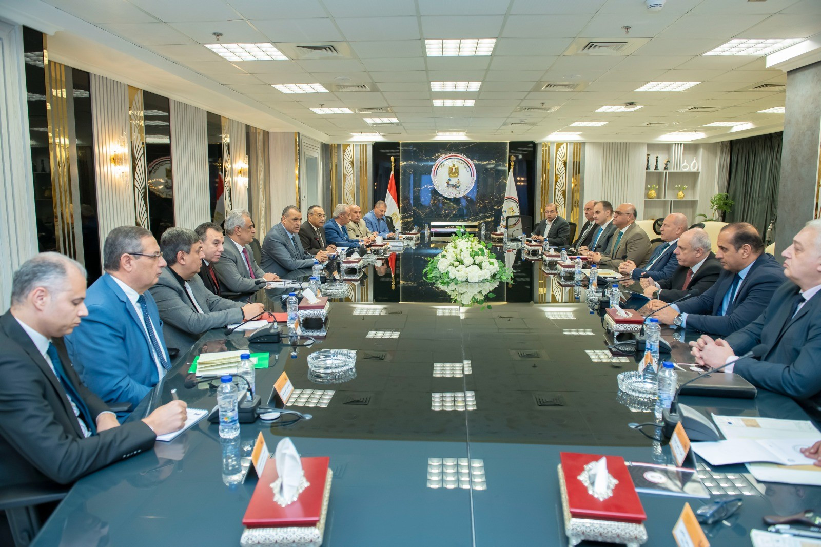 وزير الانتاج الحربي