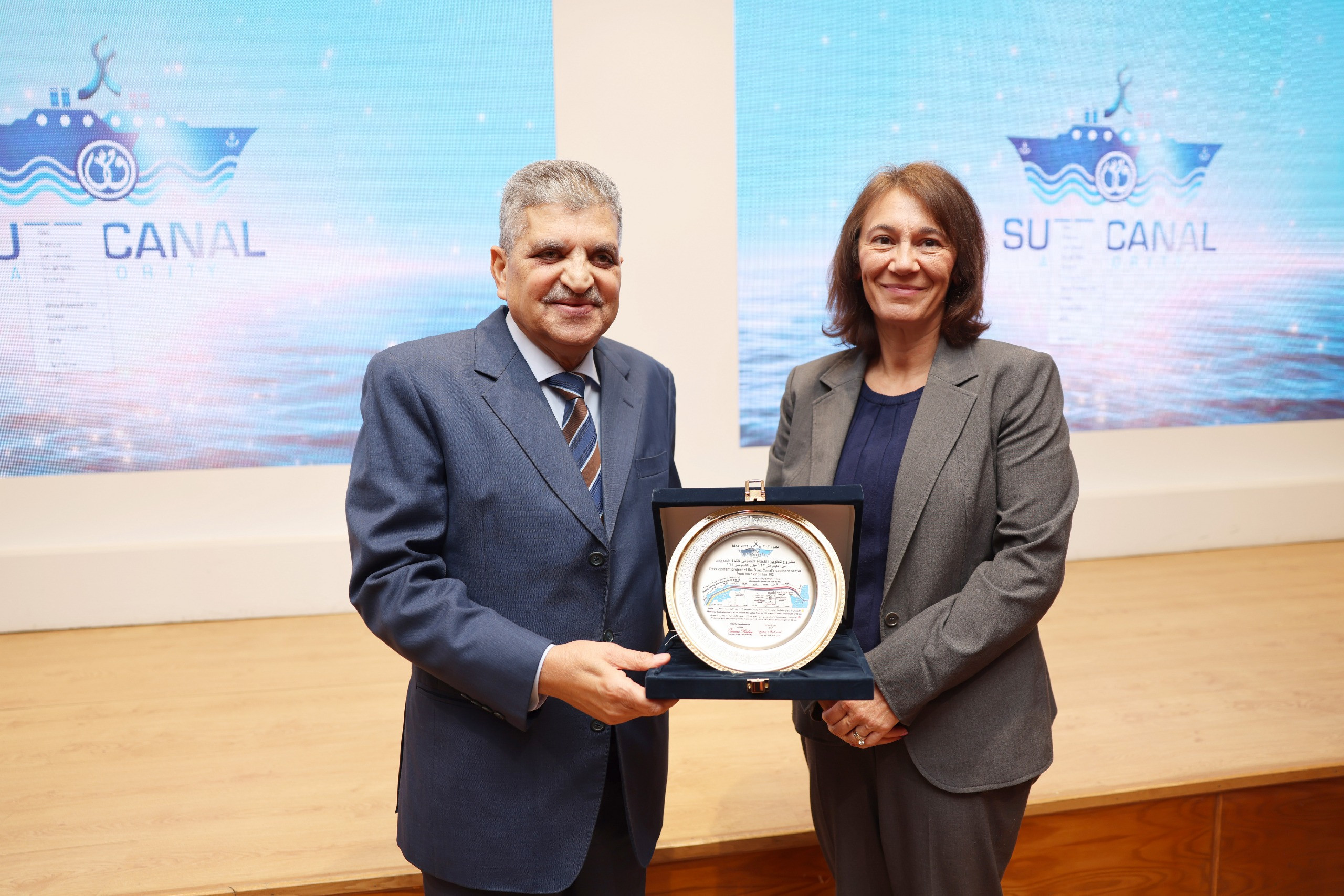 الفريق أسامة ربيع