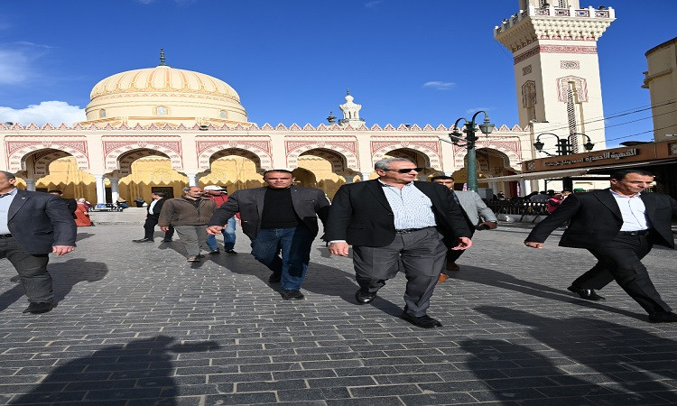 محافظ الغربية يتابع حركة النقل ورفع الإشغالات وسط الأمطار