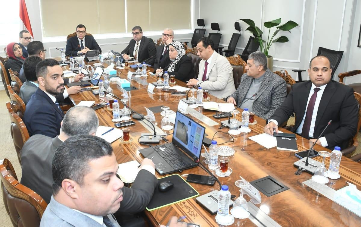 وزير الإسكان