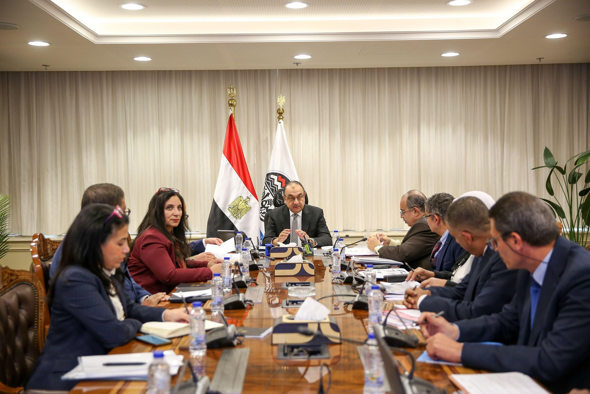 وزير قطاع العمال