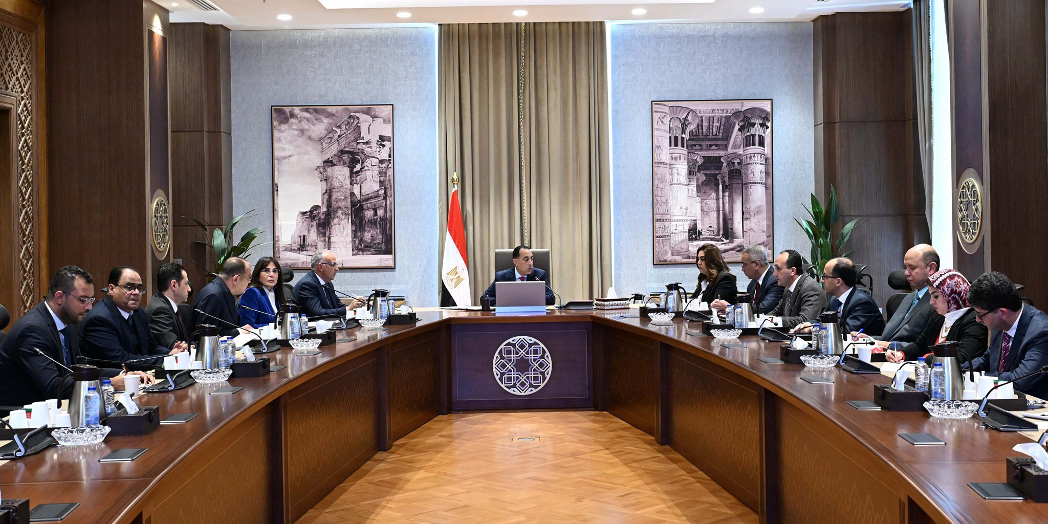 رئيس الوزراء