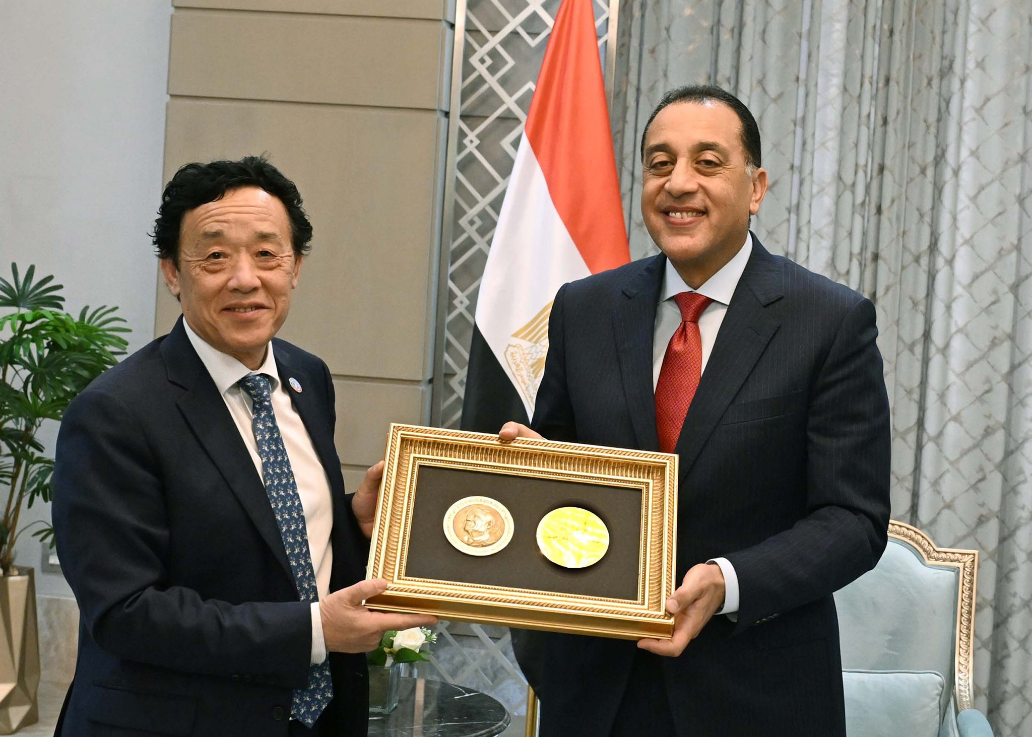 رئيس الوزراء ومدير الفاو