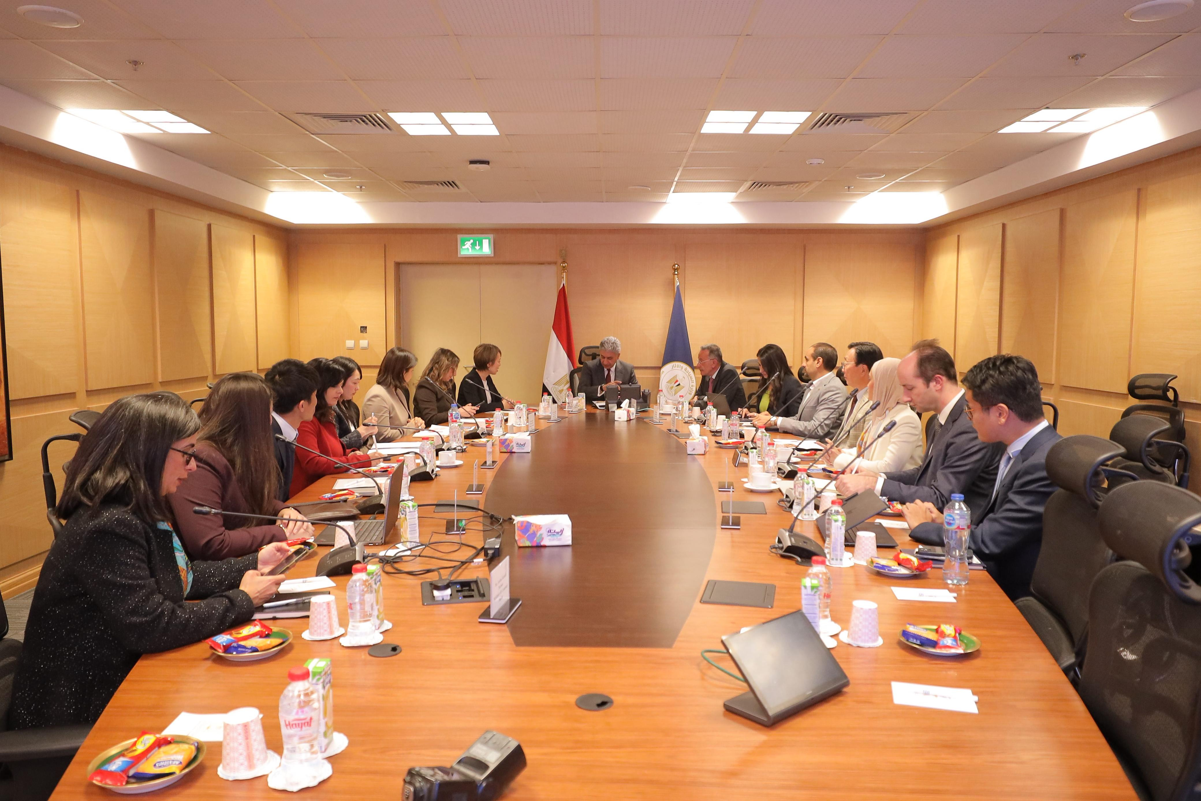 وزير الأثار