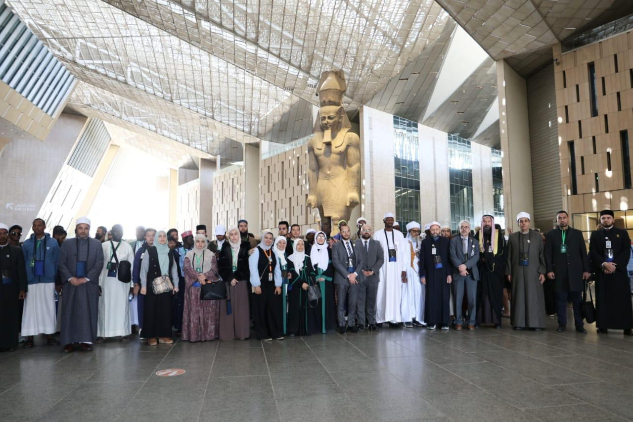 وزير الوقاف بالمتحف المصري الكبير