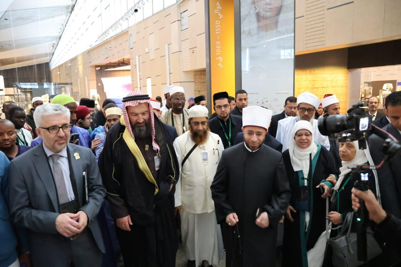 وزير الوقاف بالمتحف المصري الكبير