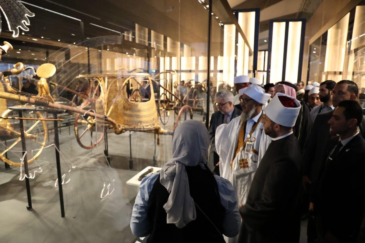 وزير الوقاف بالمتحف المصري الكبير