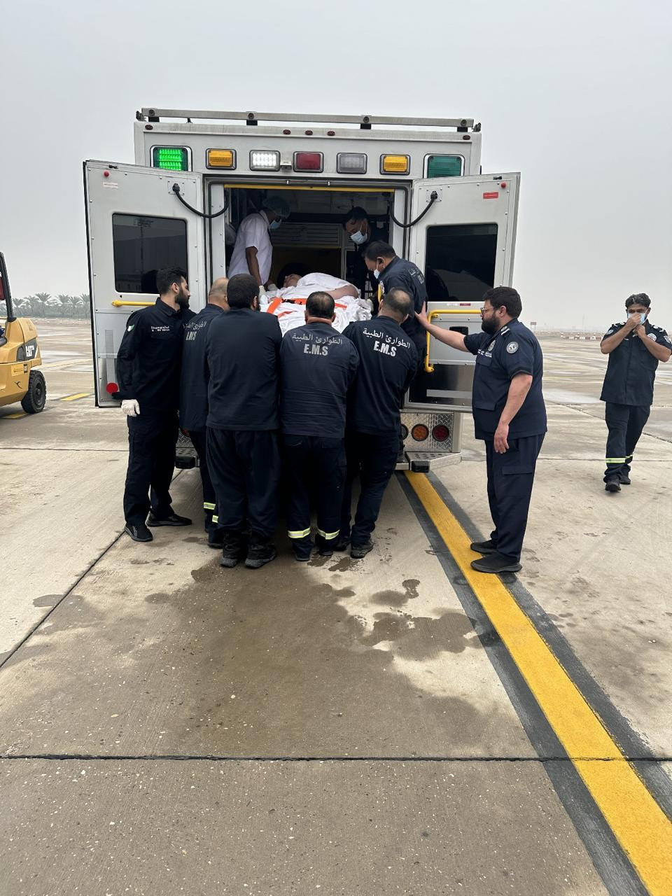 نقل مواطن من الطويت