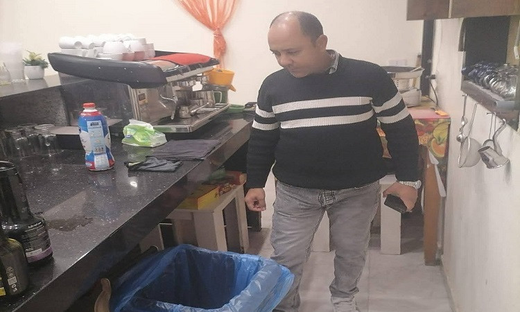 حملة تفتيشية مكثفة على المحال العامة والمطاعم بالغردقة