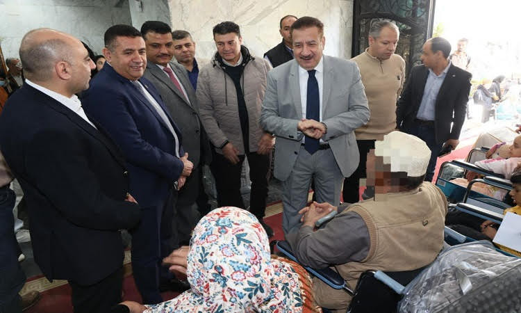 محافظ المنوفية يسلم 45 كرسيًا متحركًا ومساعدات مالية وعينية لذوي الهمم