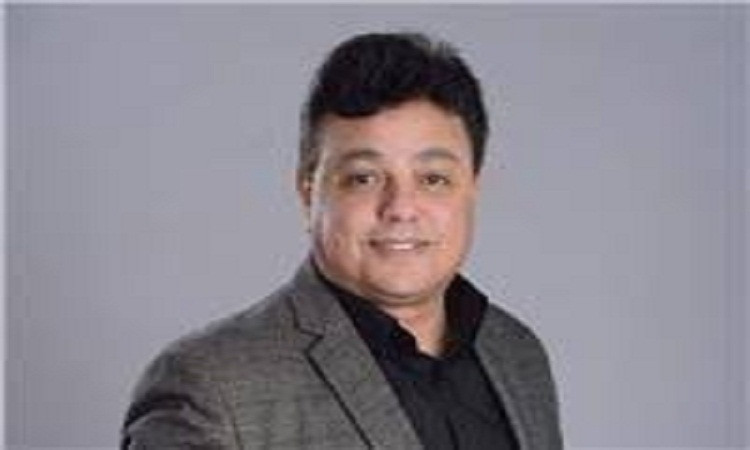 الناقد الفني أحمد سعد الدين