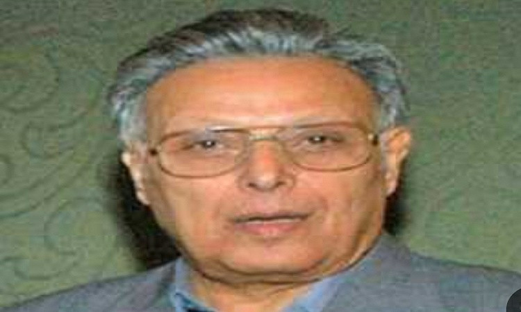 أشرف عبد الغفور: 