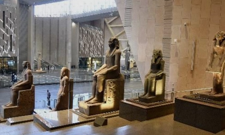 السياحة والآثار تنفي شائعة 