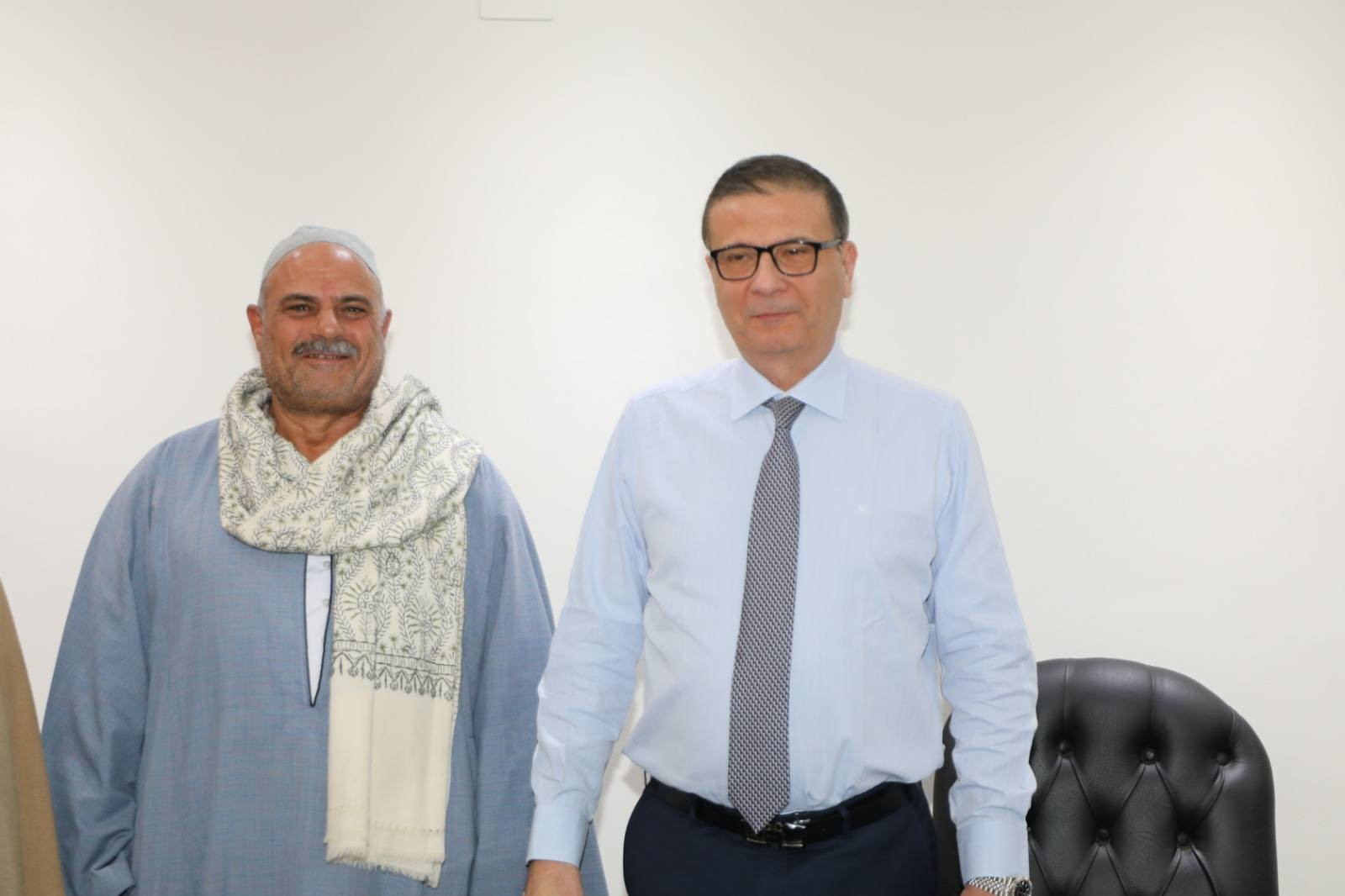 وزير الزراعة يستقبل وفدًا من الفلاحين