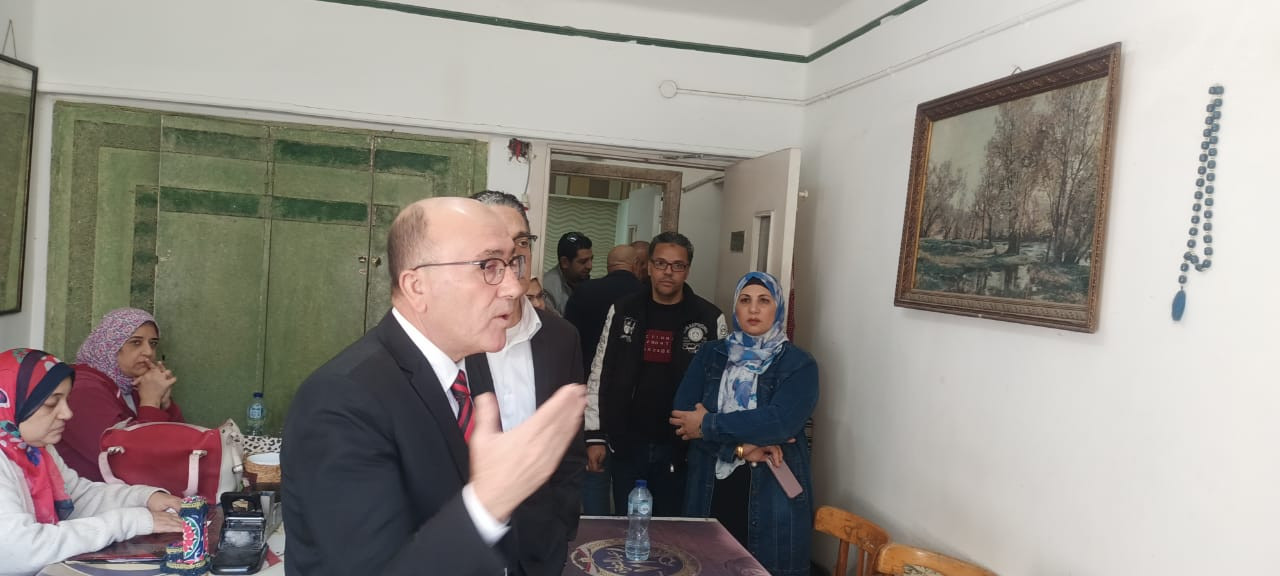 الدكتور عبد العزيز عبد الفتاح