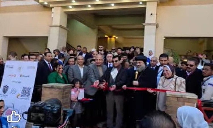 وزير الشباب ومحافظ المنيا يفتتحان ملتقى التوظيف الخامس بأبو قرقاص