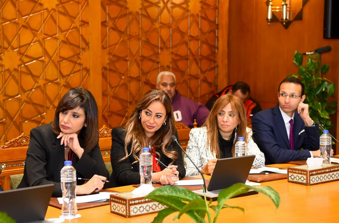 وزير الخارجية والمسلماني