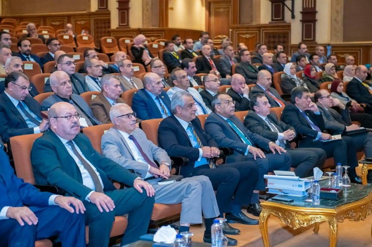 الإنتاج الحربي 4