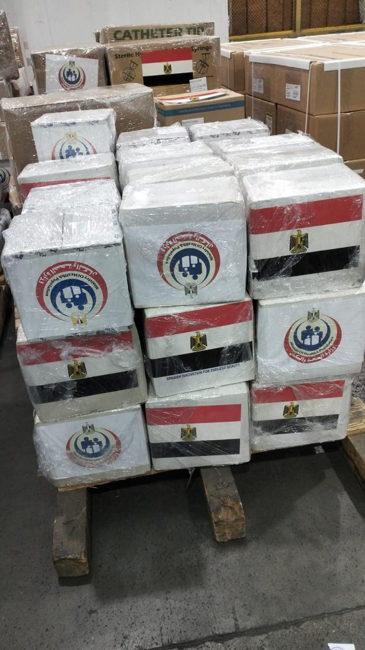 مساعدات مصرية للسودان