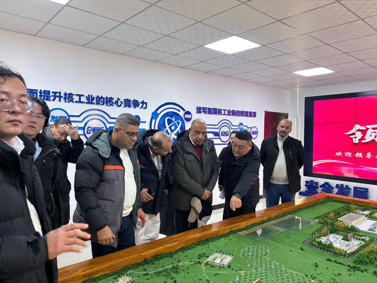 لدكتور محمود عصمت