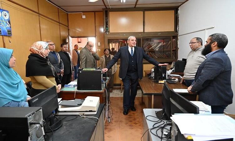 محافظ الغربية يوجه بتسهيل الإجراءات ورفع كفاءة الخدمات للمواطنين