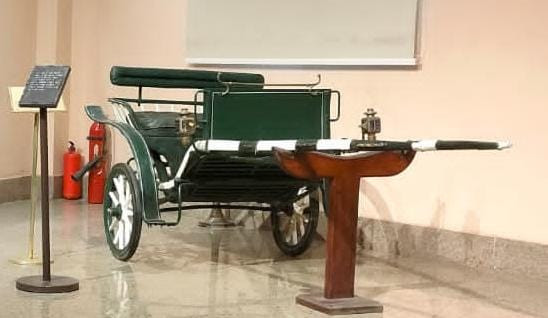 وزارة السياحة والآثار