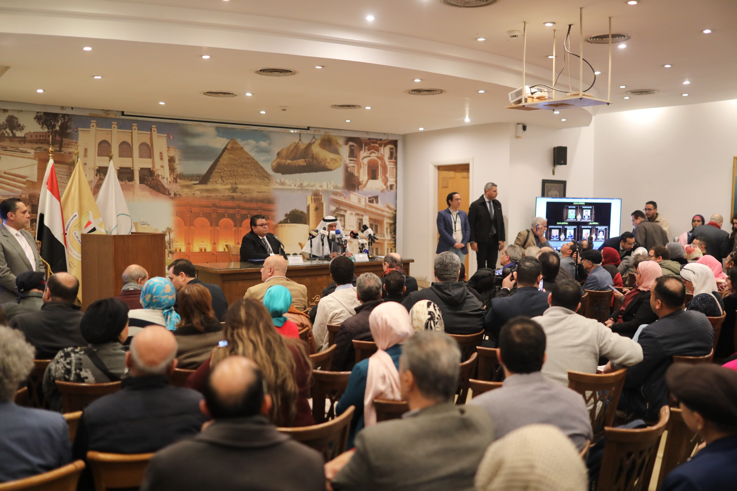 مهرجان المسرح العربي