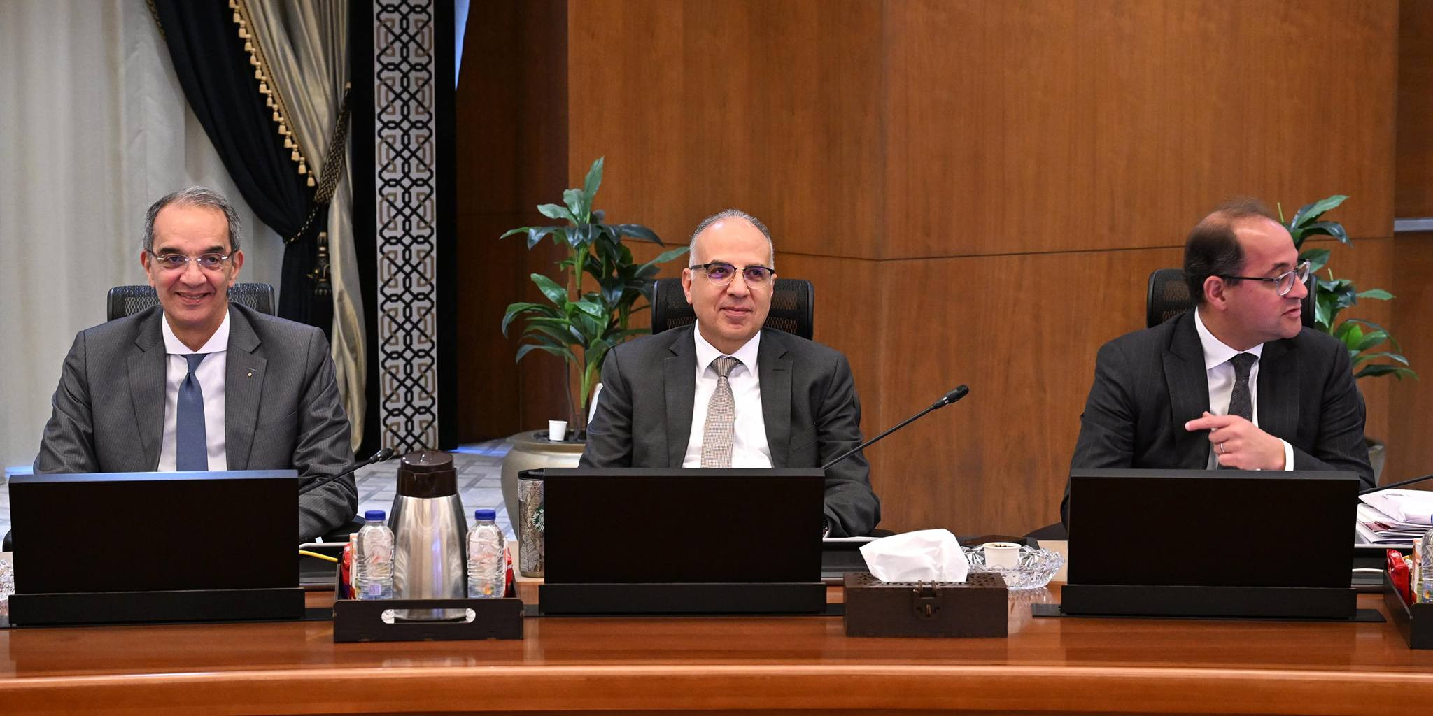 مجلس الوزراء