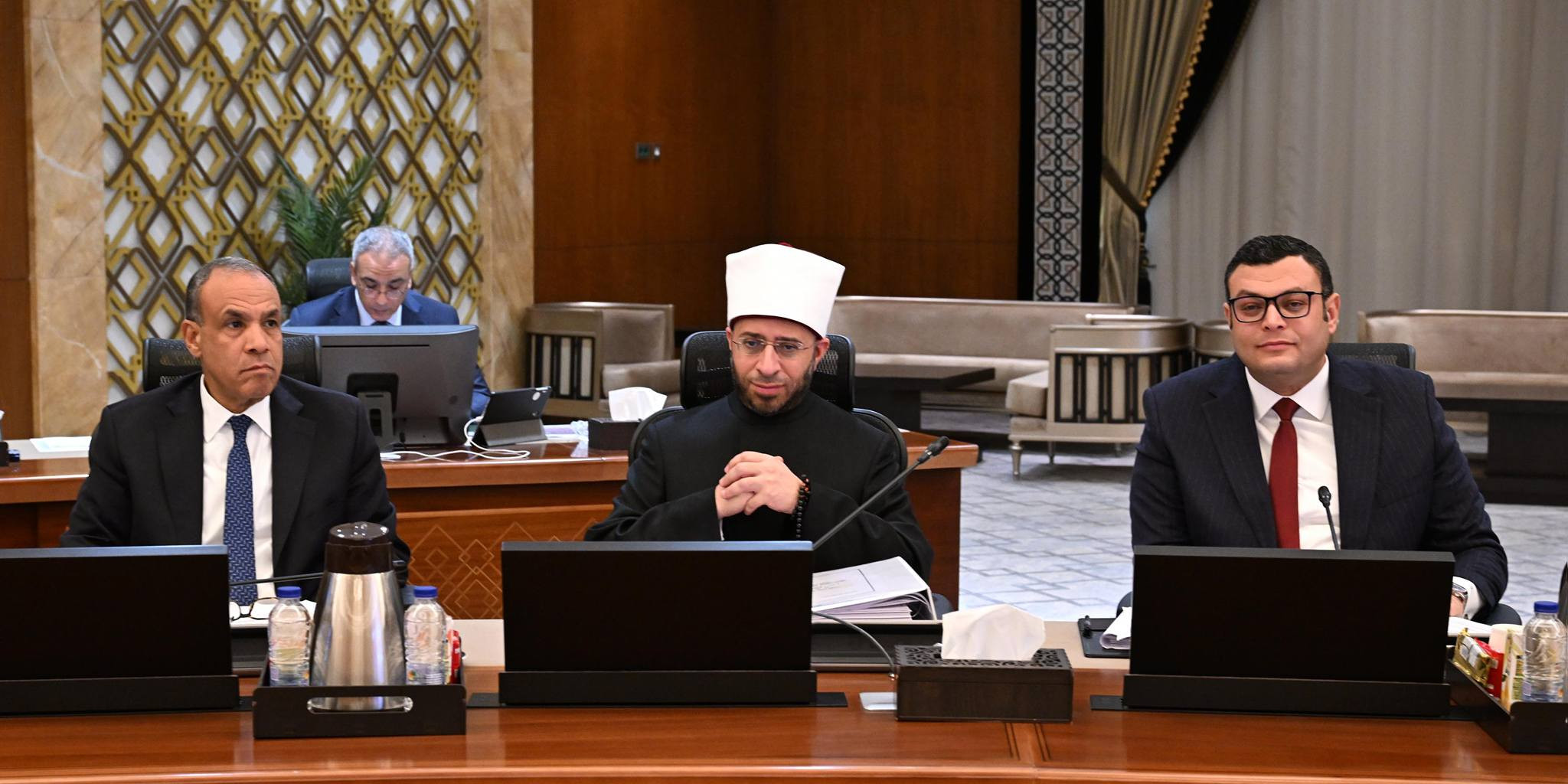 مجلس الوزراء