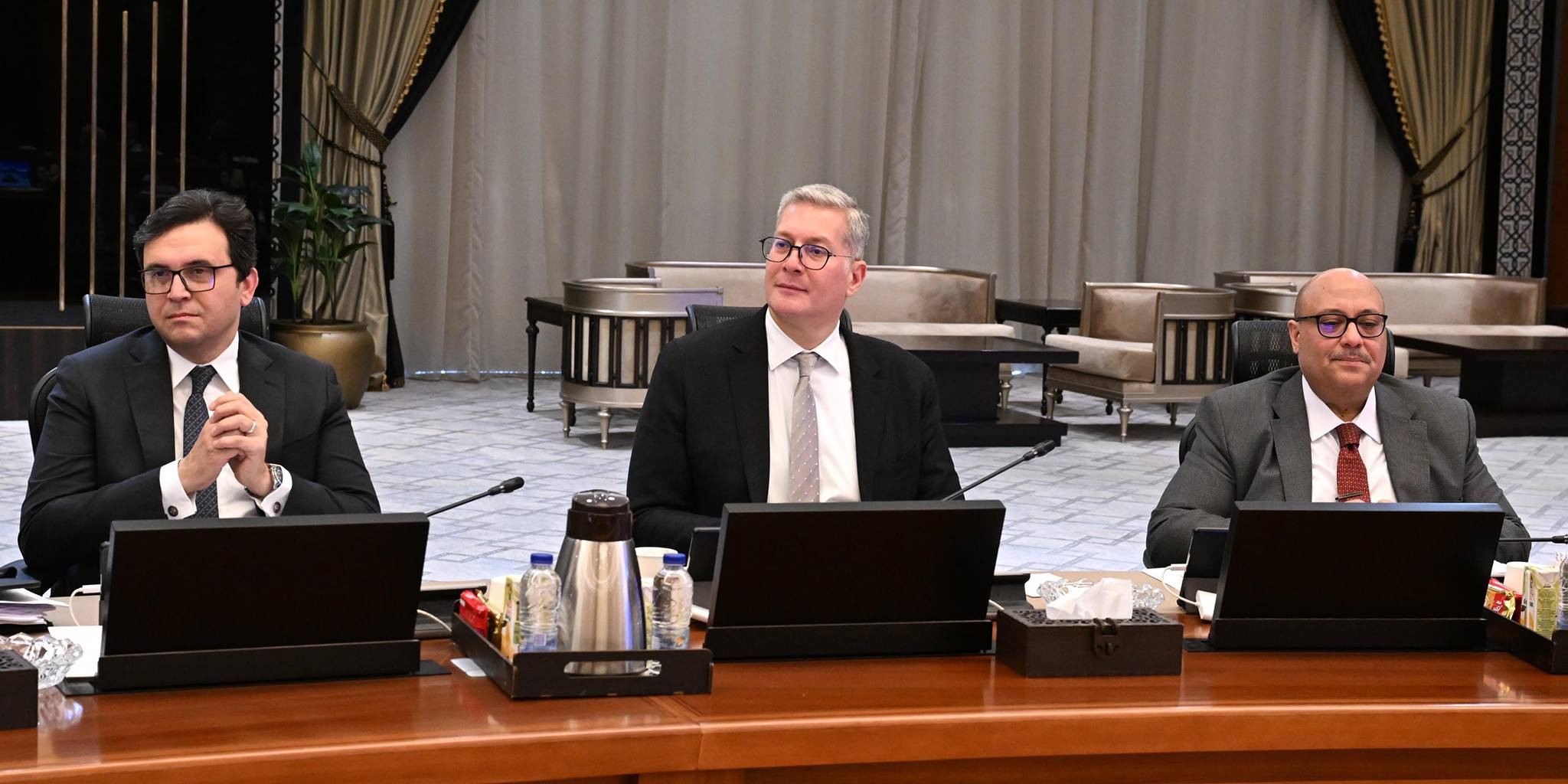 مجلس الوزراء