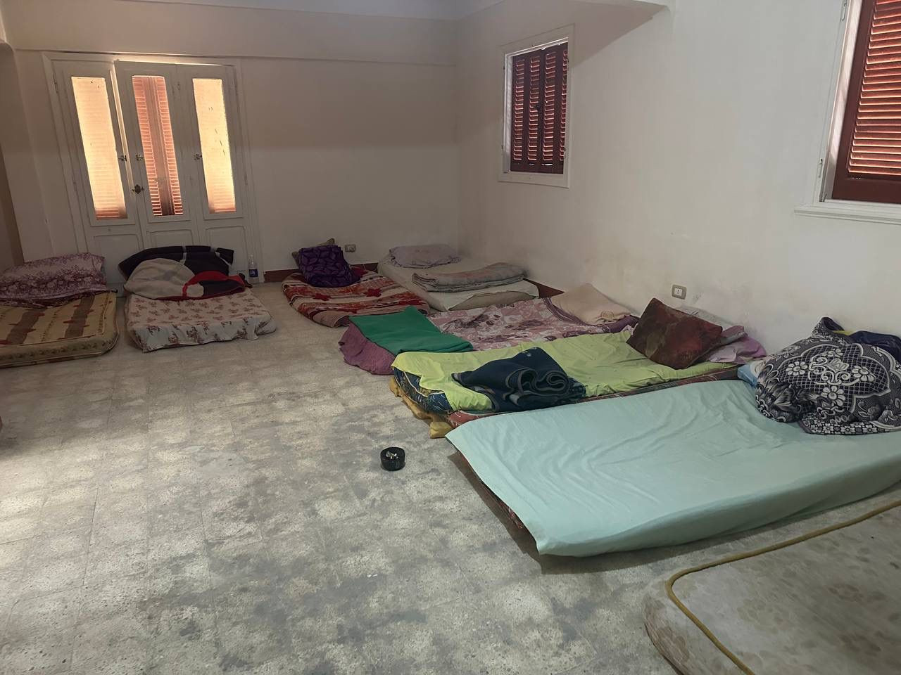 اغلاق مراكز ادمان