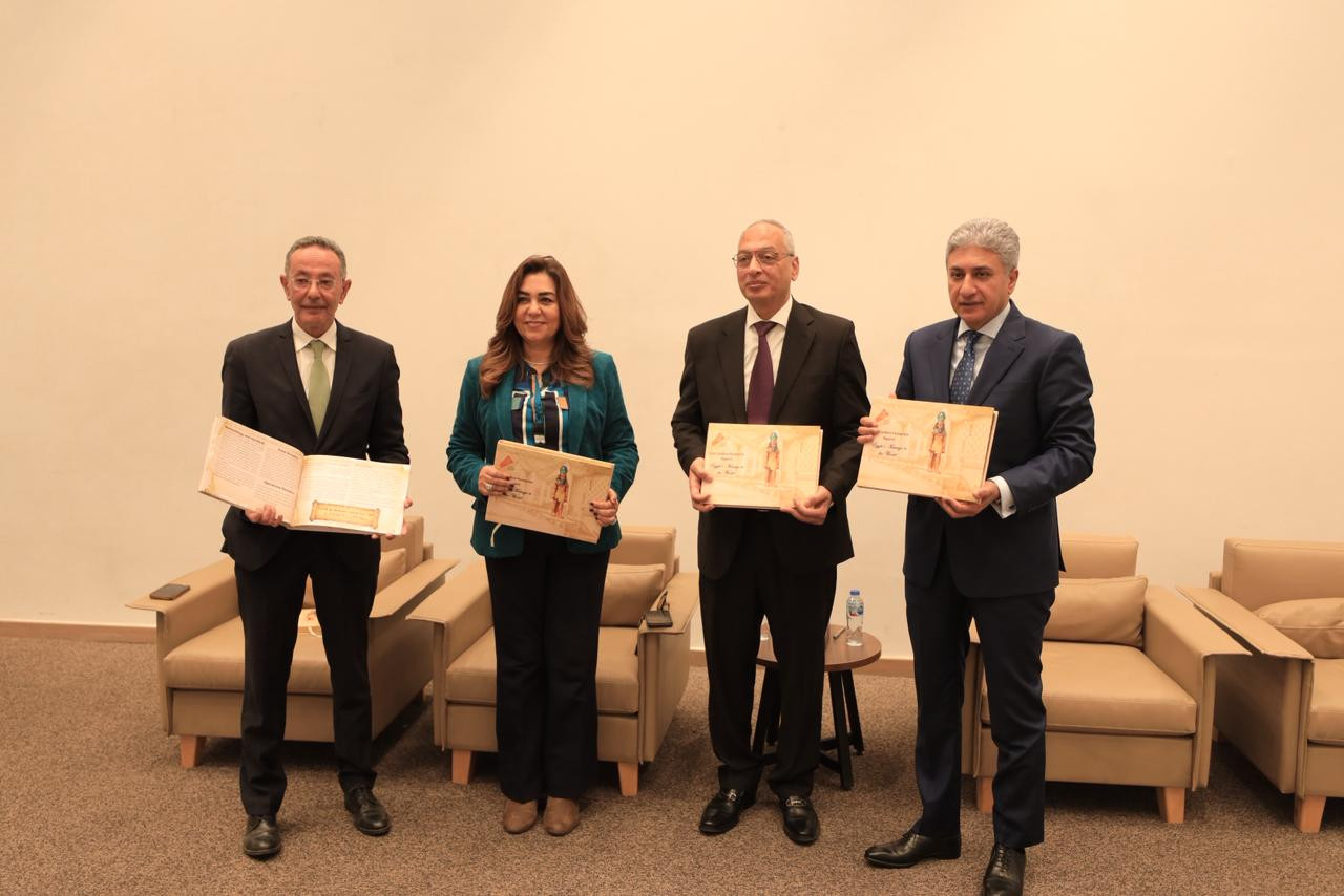 وزير السياحة