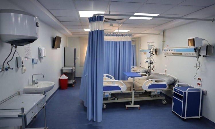 محافظ المنيا يستعرض إنجازات القطاع الصحي خلال 2025