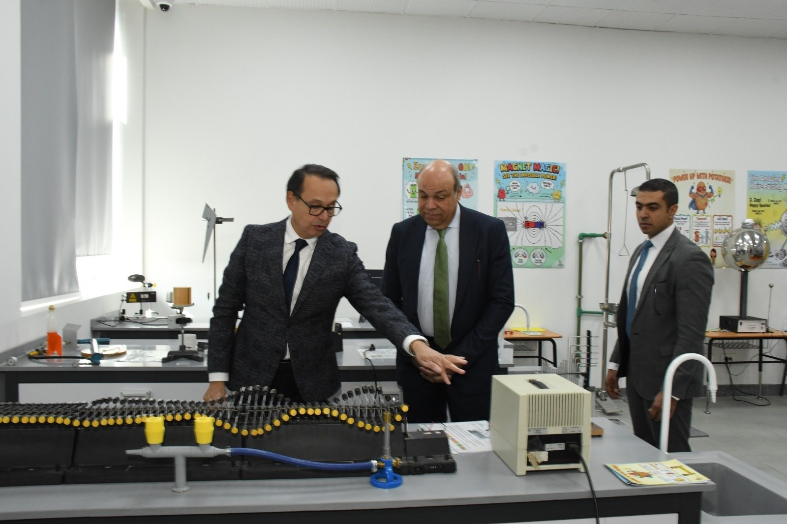 وزير الطيران