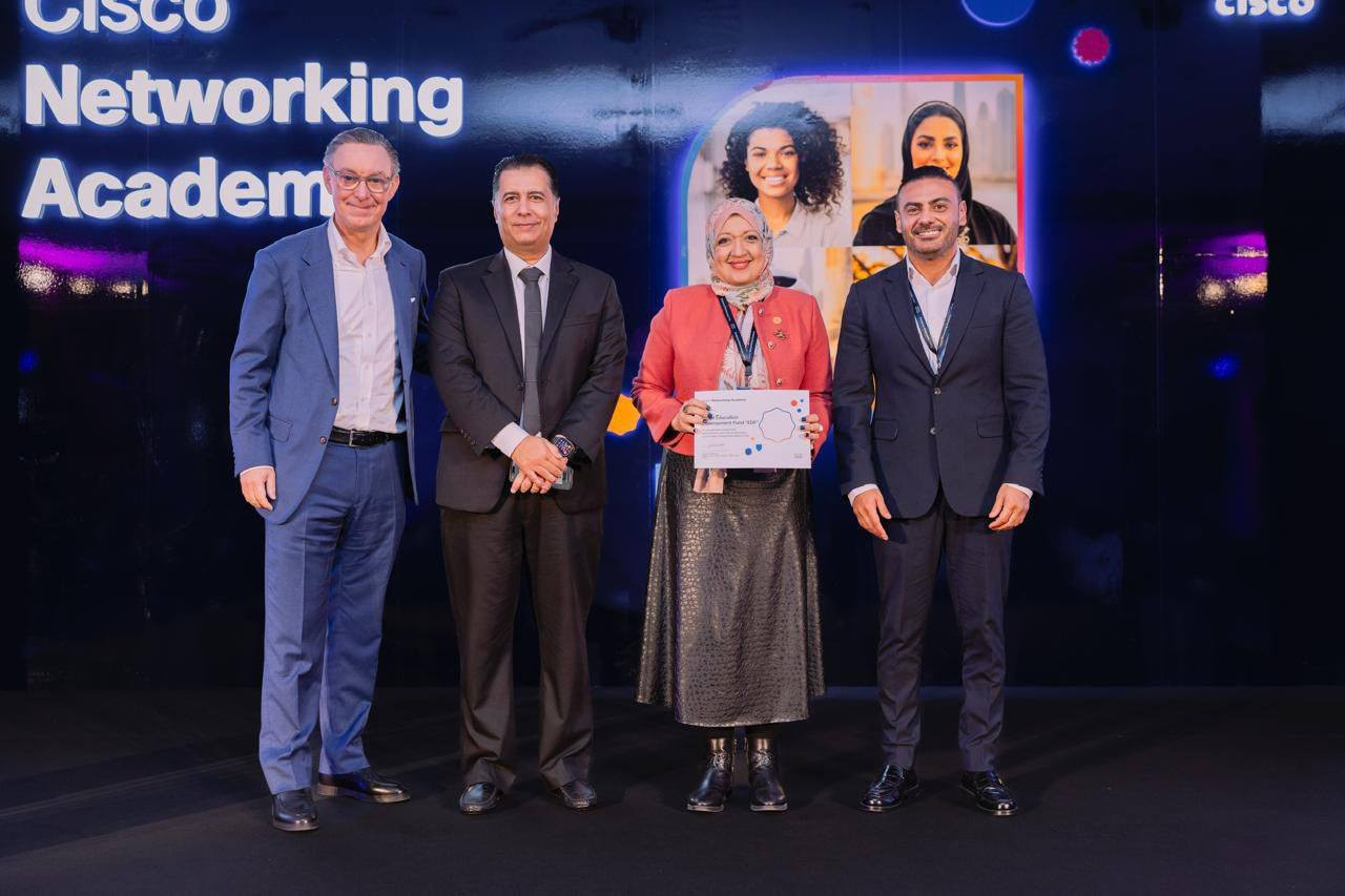 تطوير التعليم بالوزراء