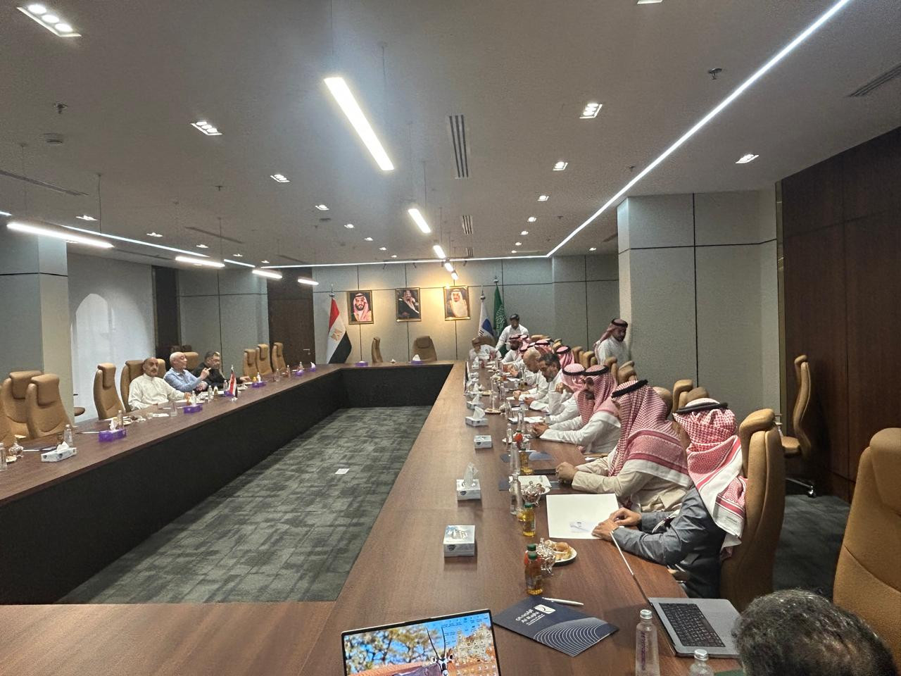 غرفة شركات السياحة