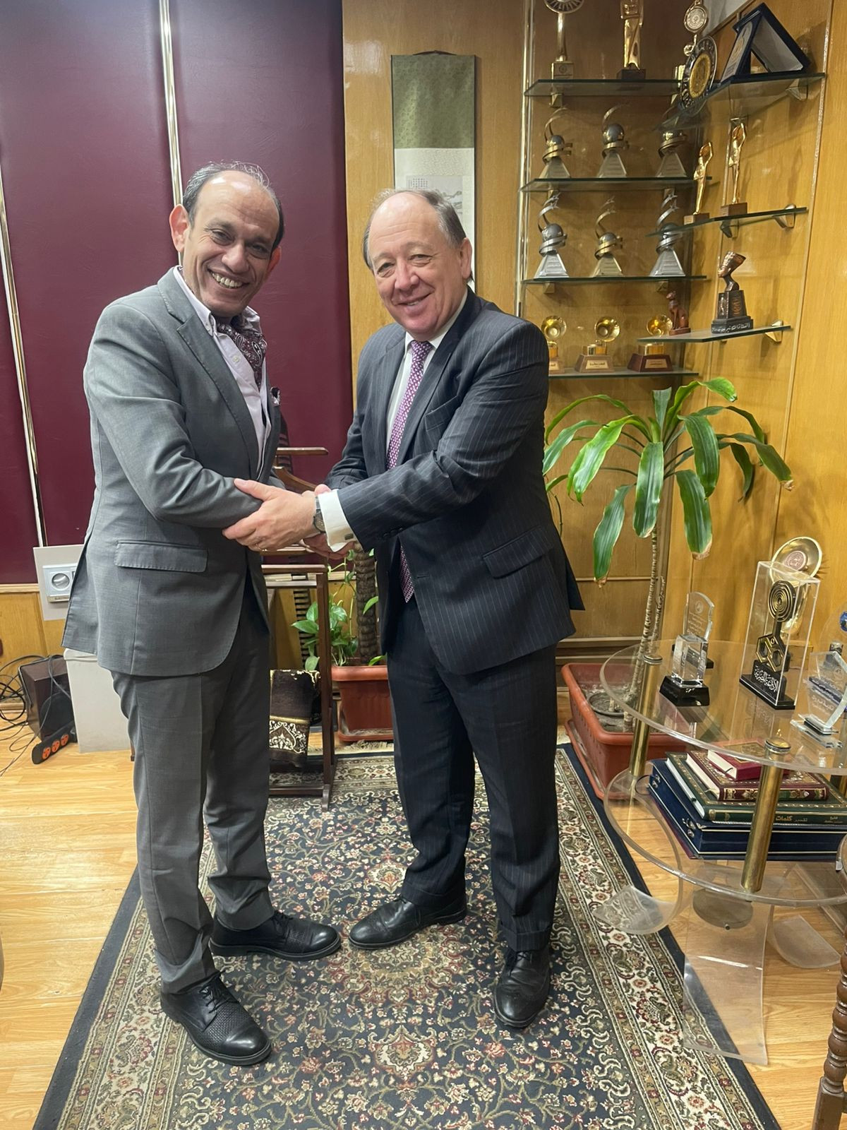 سفير الارجنتين في االإذاعة المصرية