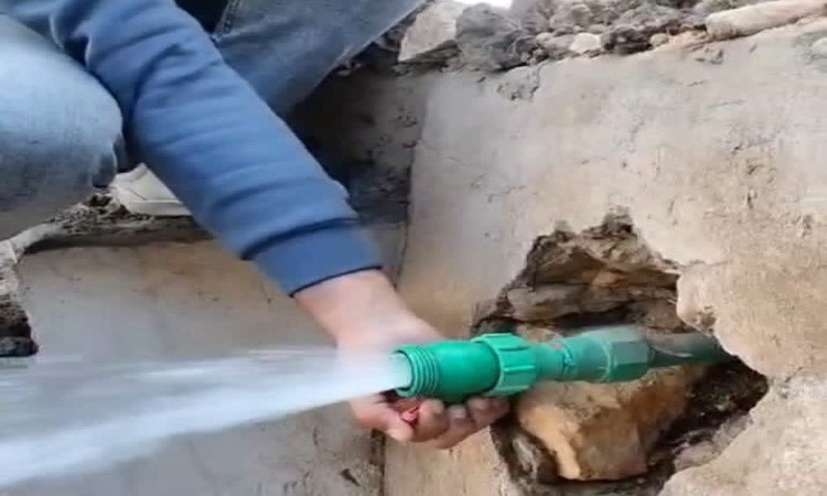 مياه الفيوم: ضبط وإزالة 395 حالة تعدٍّ على خطوط مياه الشرب بمركز إطسا