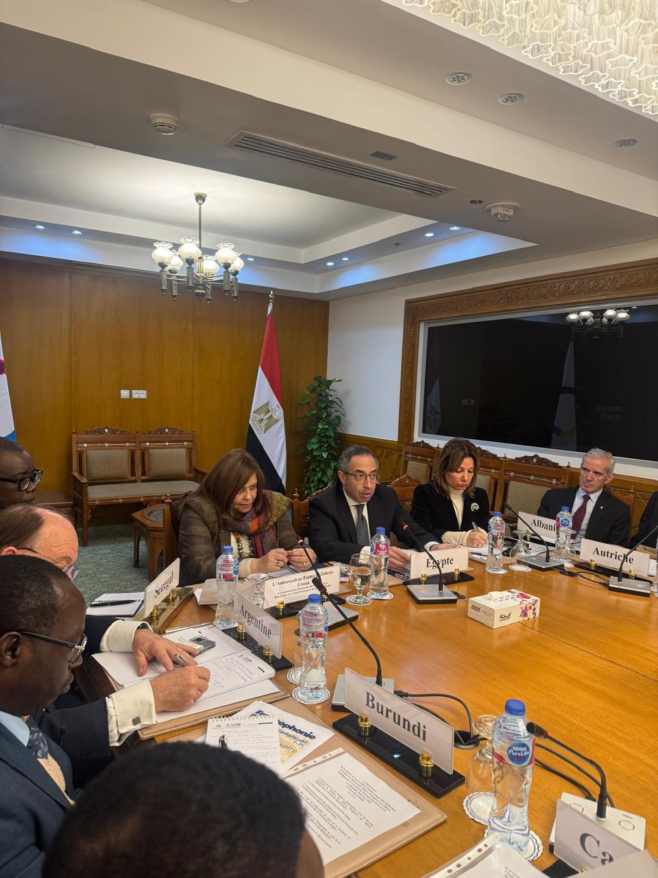 اجتماع سفراء