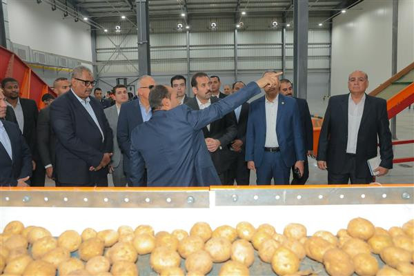 وزير الري المصري والزراعة السوداني