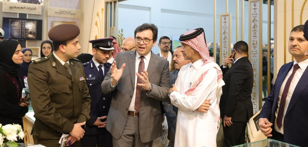 وزير الثقافة معرض الكتاب