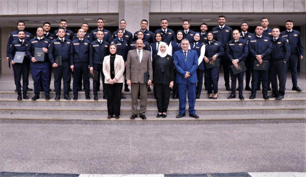 وزير الطيران