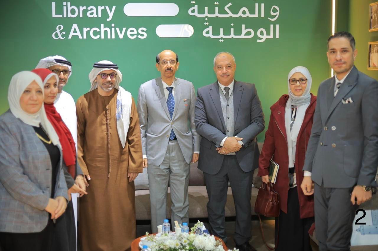 مدير الأرشيف والمكتبة الوطنية بالإمارات