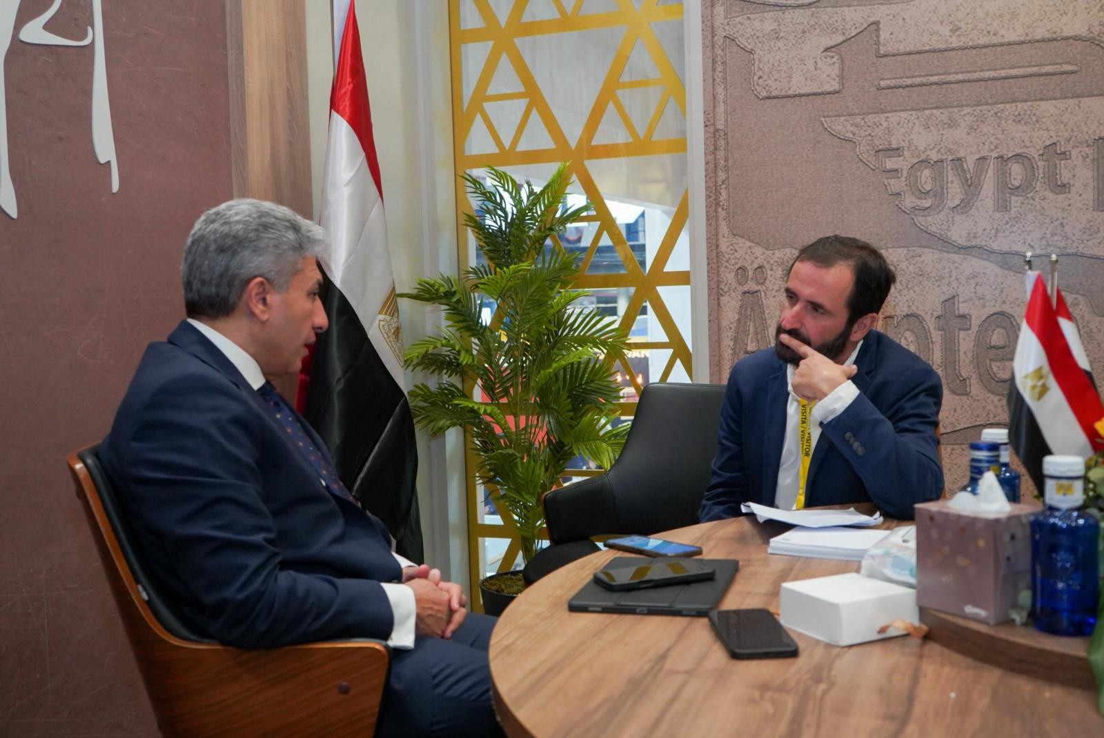 وزير السياحة والآثار