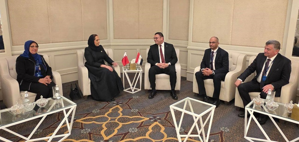 الإسكان والبحرين