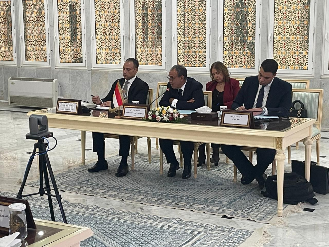 وزير الخارجية