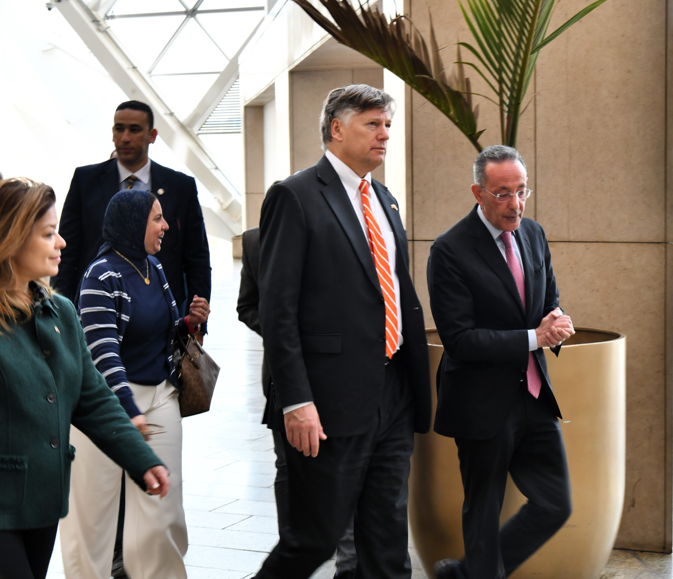 نائب وزير الخارجية الأمريكي ونظيره الطاجيكستاني