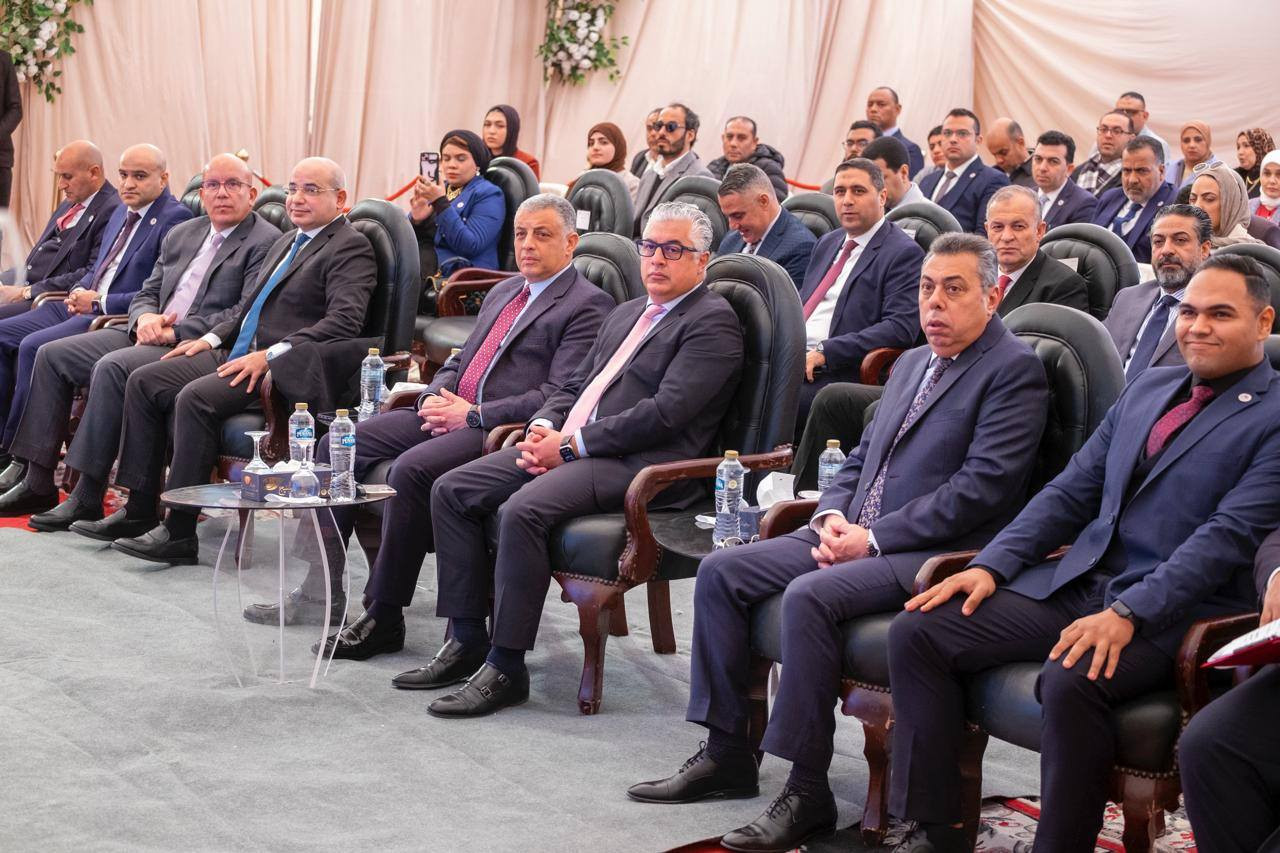 رئيس اقتصادية قناة السويس